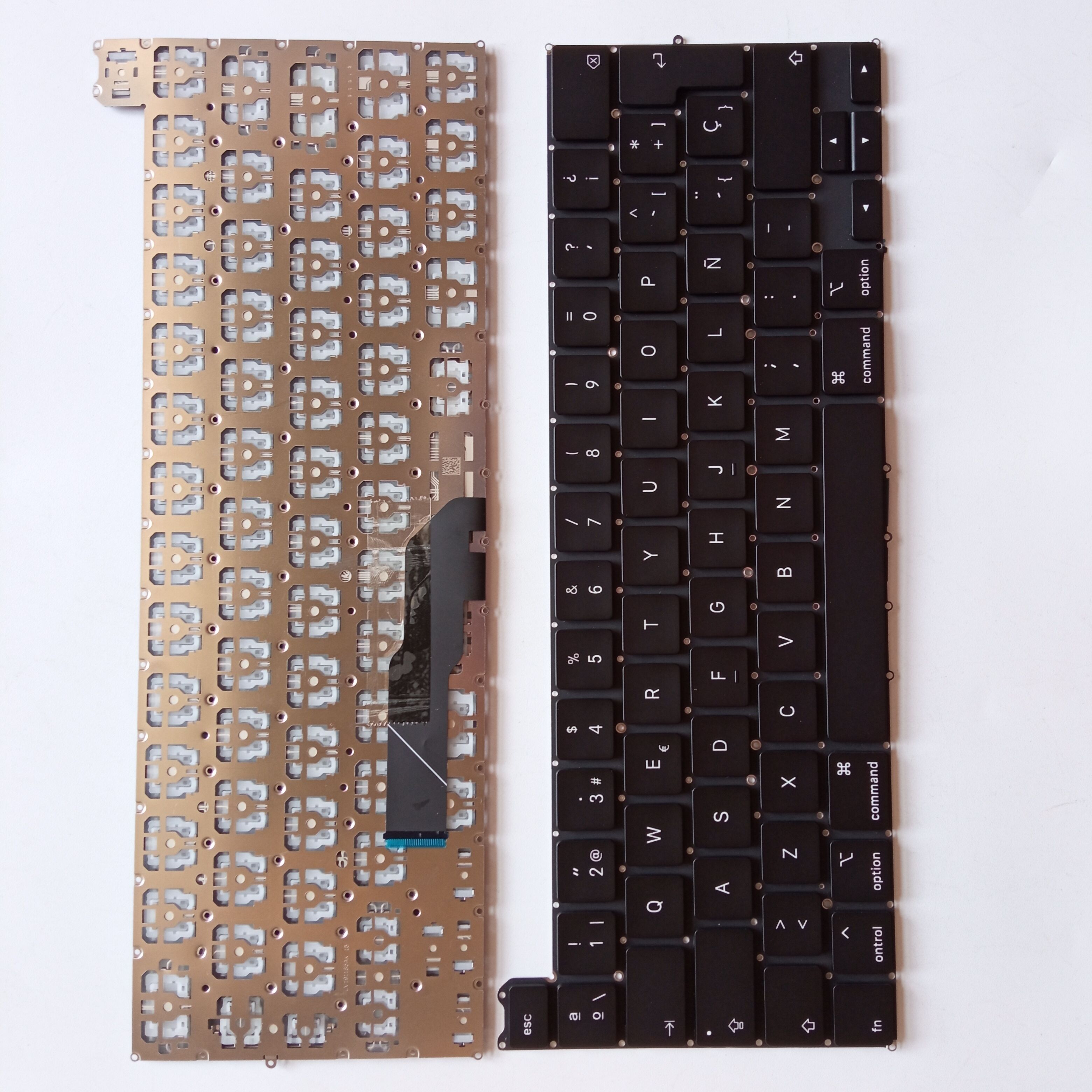 Picture of New Replacement Laptop Keyboard For APPLE A2251 Enter BLACK SP Layout